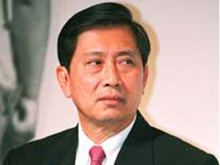 ปลอดประสพ สุรัสวดี
